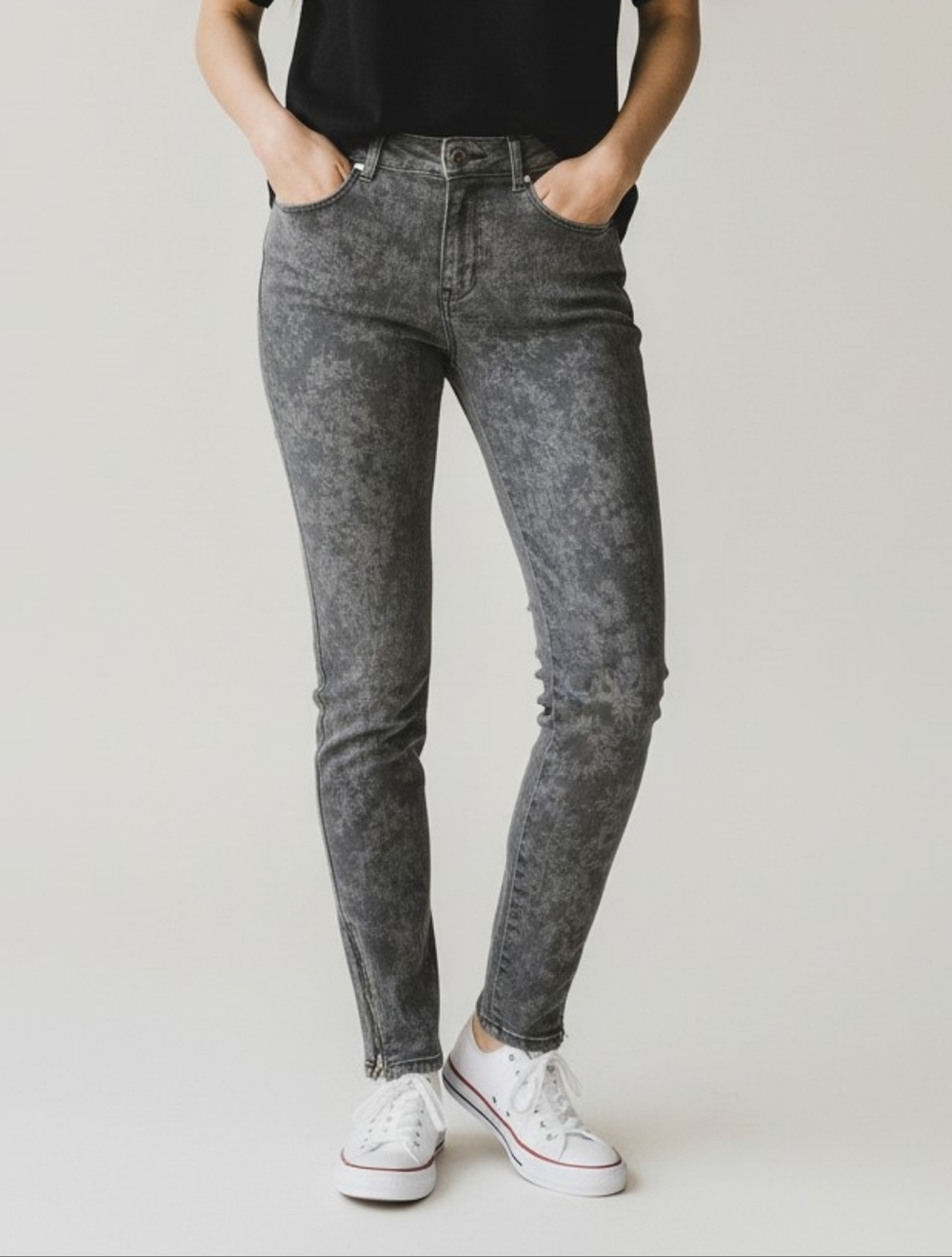 Stella McCartney Abstract Floral Acid Wash Skinny Jeans